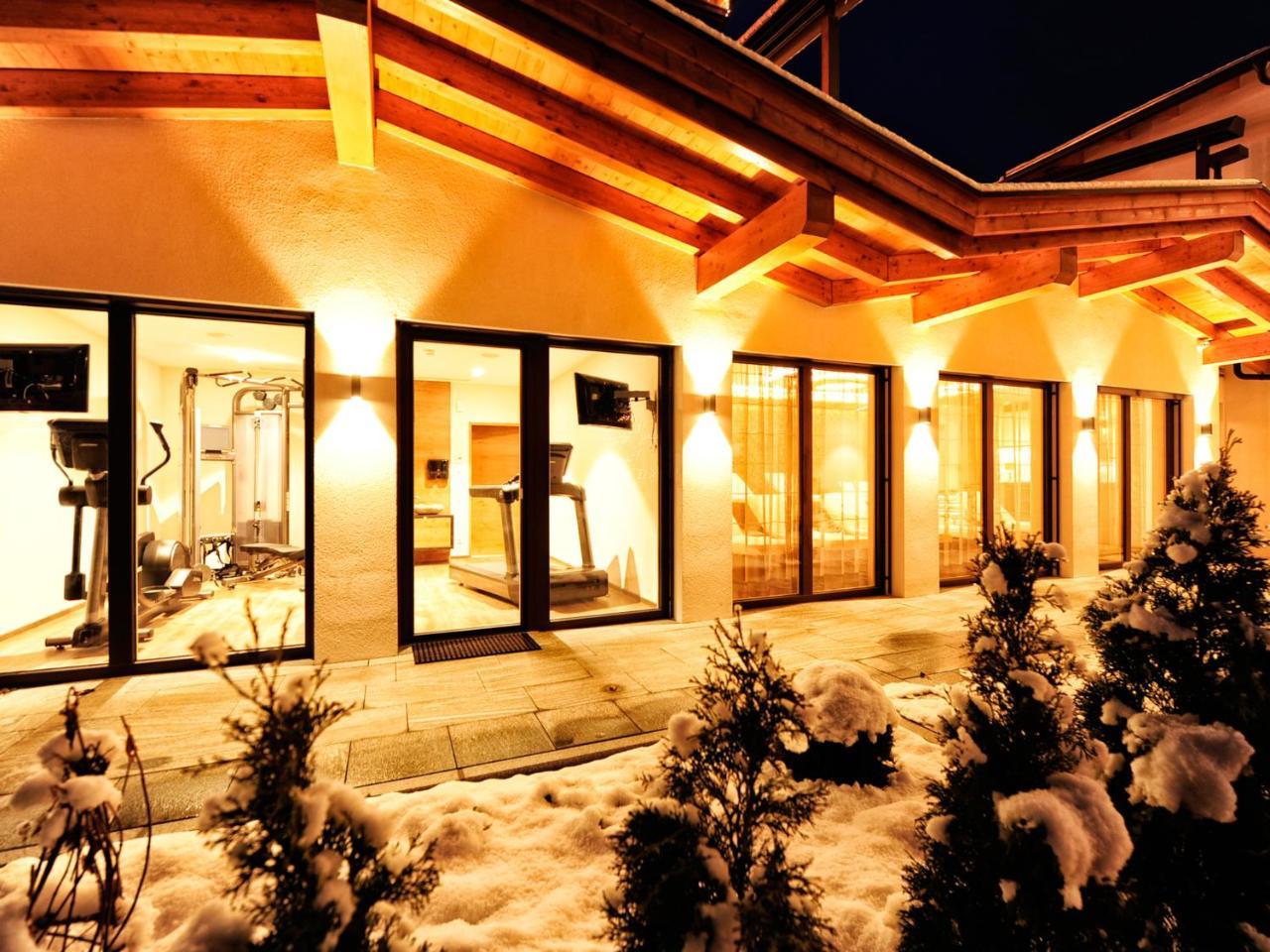 Hotel Theresia Ramsau im Zillertal Exterior photo